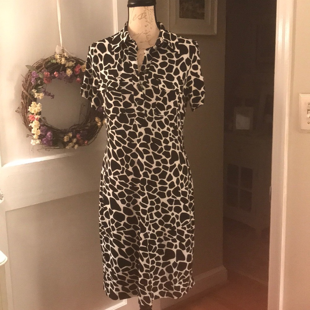 Work dress. Black and white, zebra pattern. S 8.